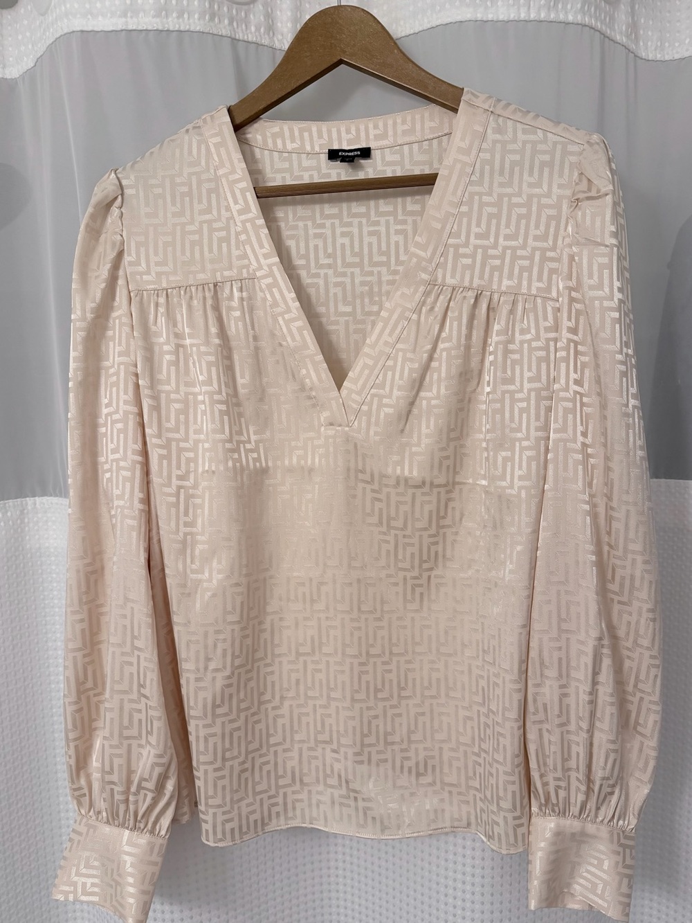 Express Cream Metallic Geo V-Neck Blouse